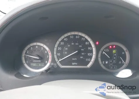 2004 Toyota Sienna Le z USA, uszkodzony, nr VIN 5TDZA23C94S104155